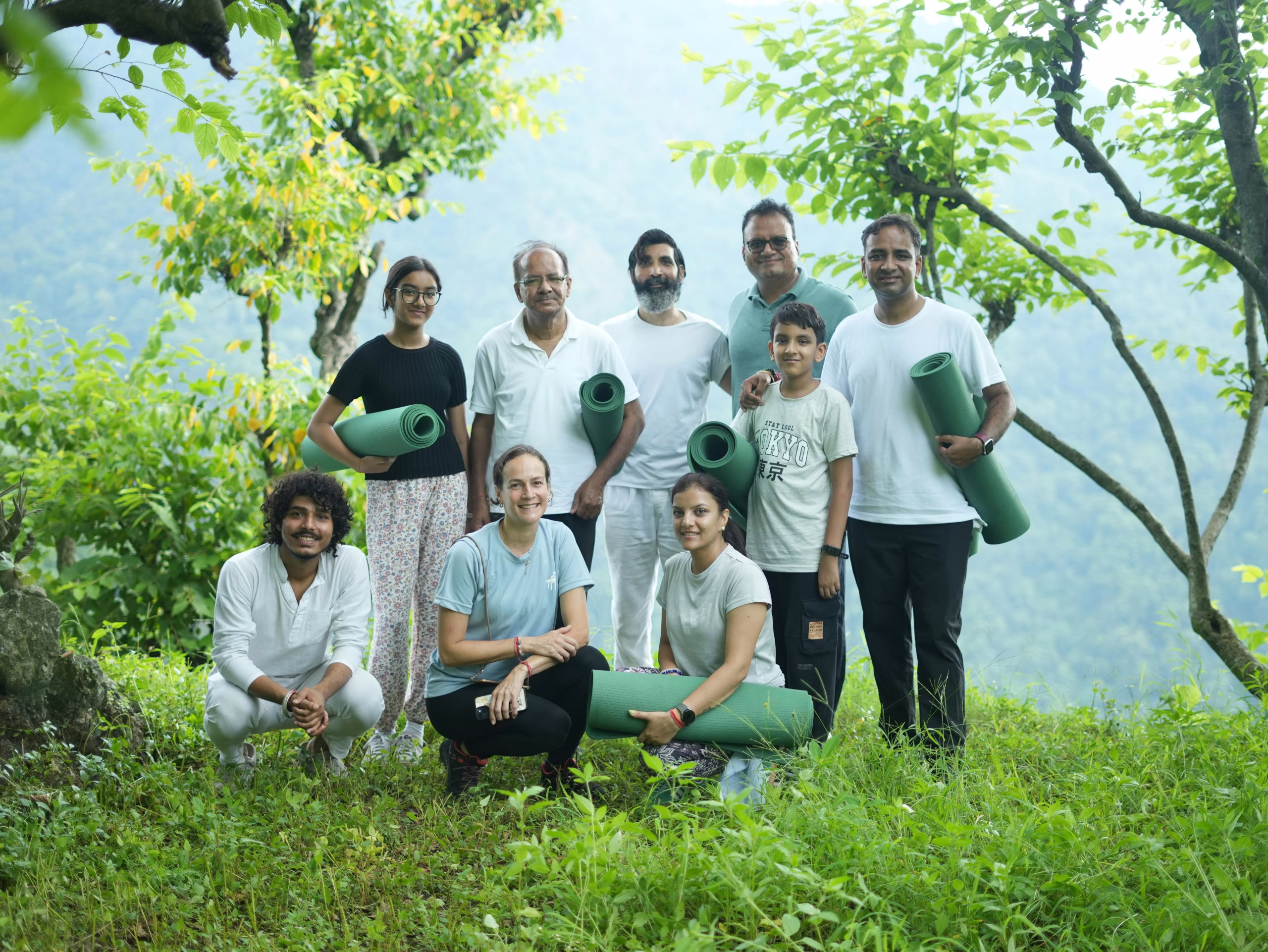 pexels-abhayaranya-36874277-ezgif.com-apng-to-avif-converter
